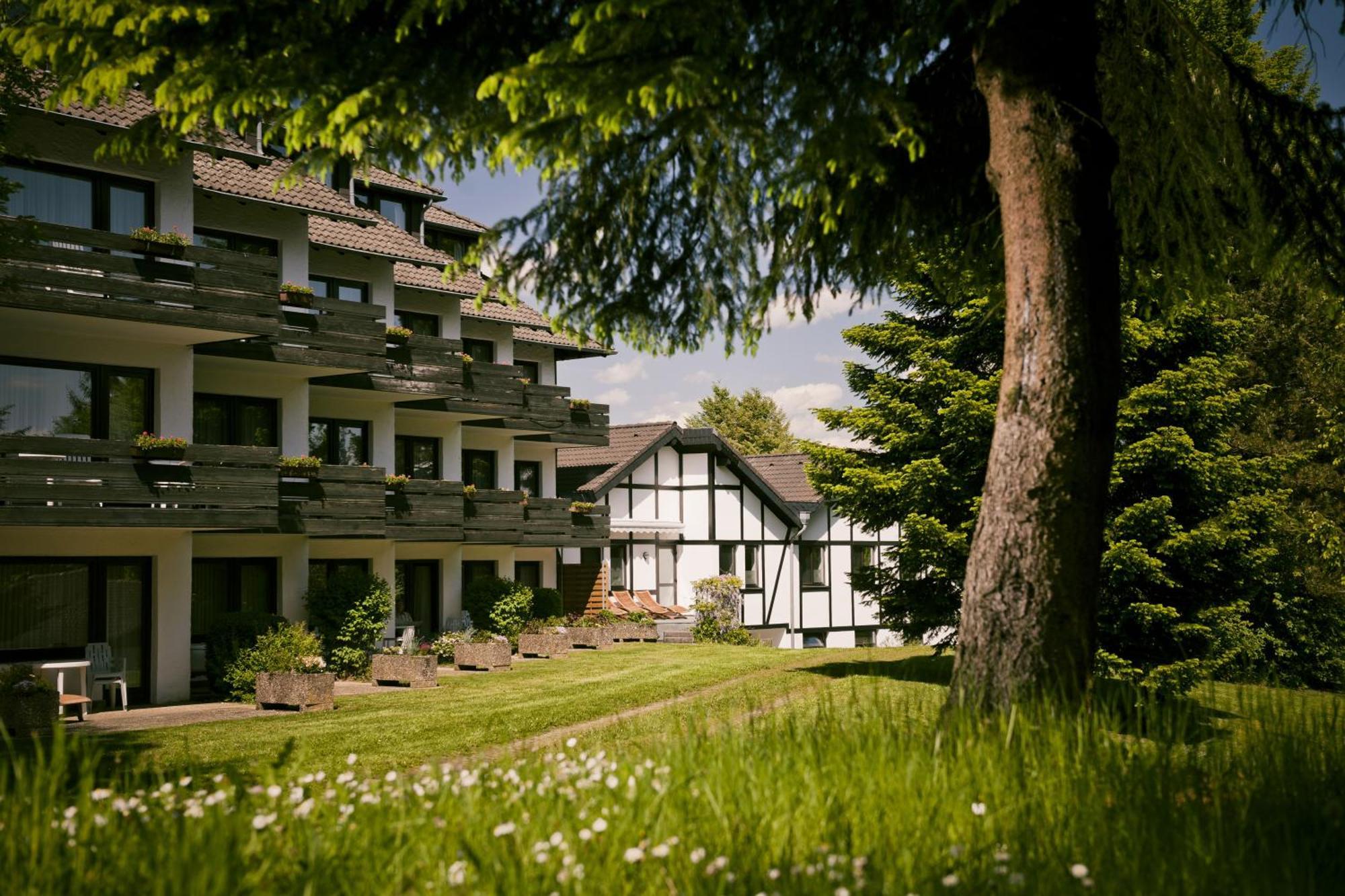 Sporthotel Grafenwald Daun Exterior photo